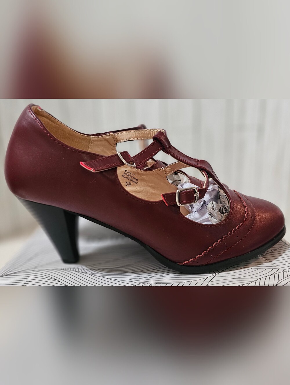 Women's Burgundy Size 10 Heels